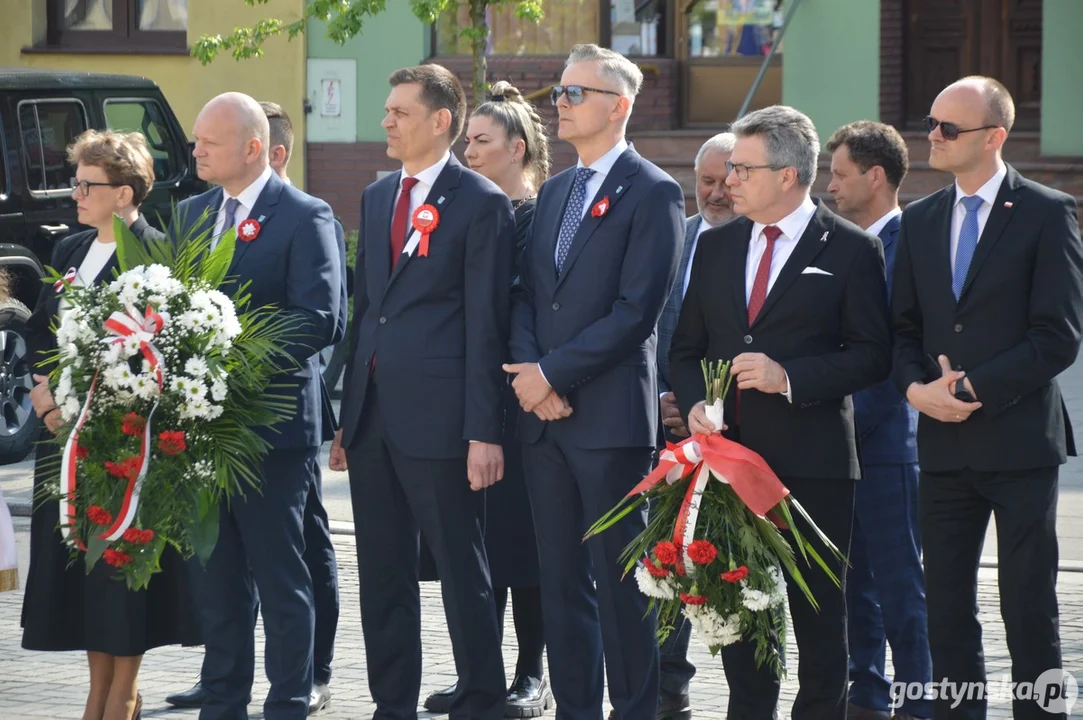 Obchody 234. rocznicy uchwalenia Konstytucji 3 Maja i festyn PRL w Krobi