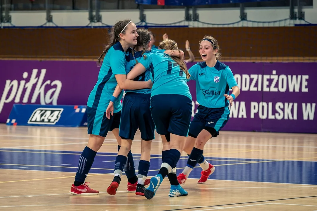 Młodzieżowe Mistrzostwa Polski w futsalu U-15 w Poznaniu. Zwycięstwo Sparty Miejska Górka