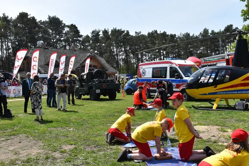 WOPR Gołuchów i OSP Chocz na pikniku służb ratowniczych w Kobylej Górze