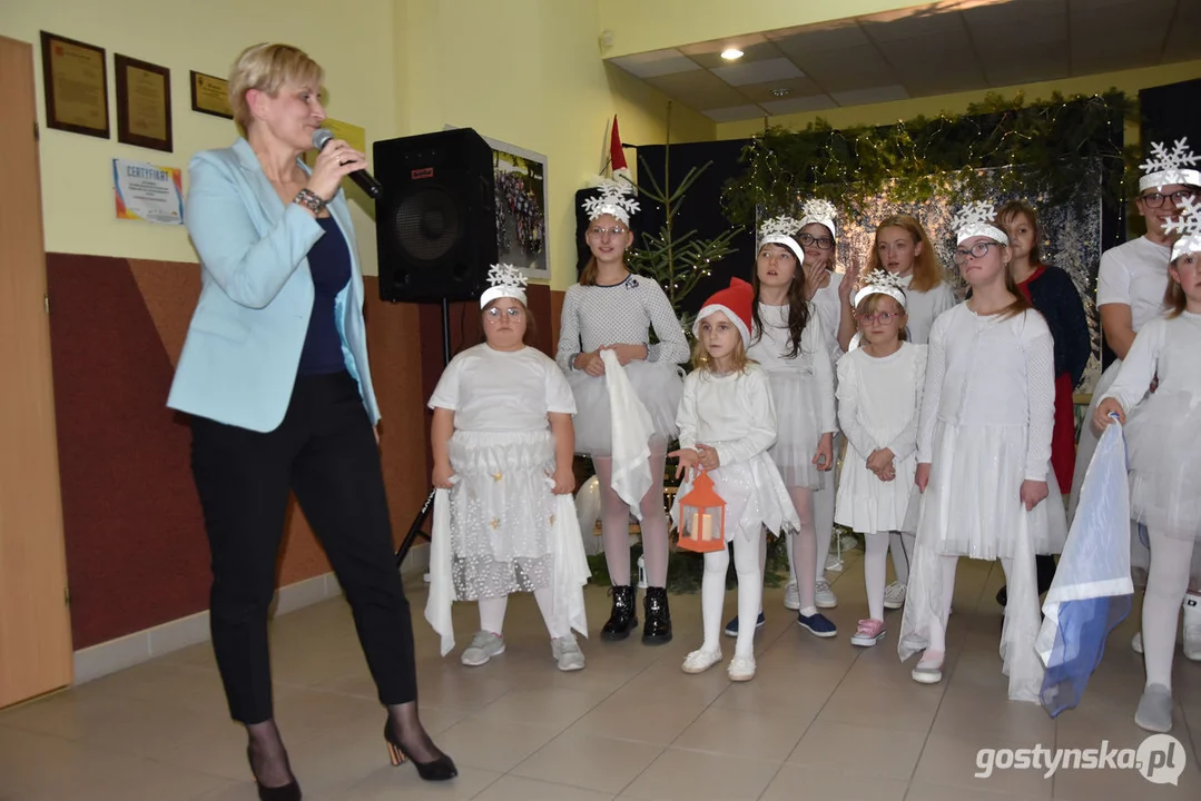 Jarmark Bożonarodzeniowy w Zespole Szkół Specjalnych w Brzeziu