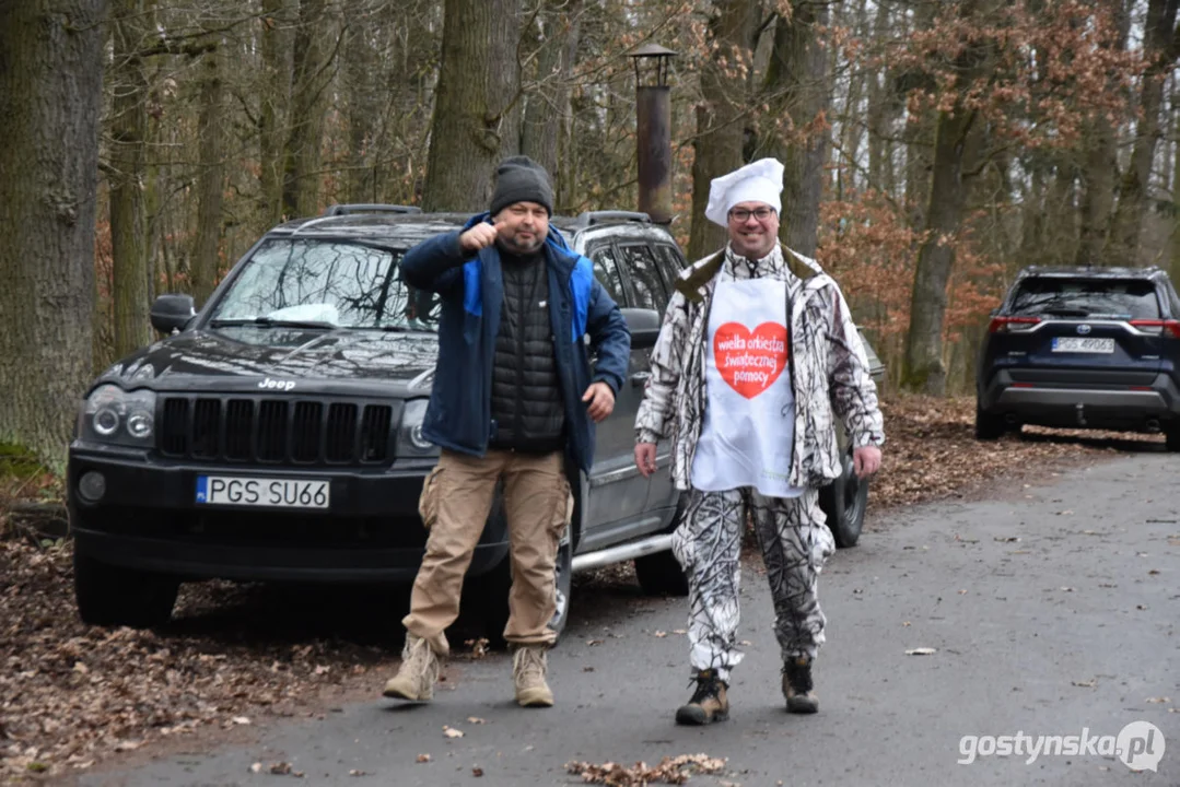 Biegająco zagrali dla WOŚP - Parkrun Gostyń i Grupa Nieprzemakalni Gostyń razem na trasie