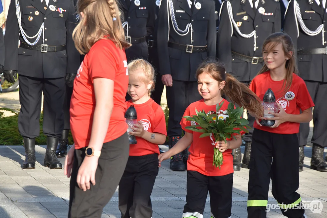 XXI Pielgrzymka Służb Mundurowych do sanktuarium maryjnego na Zdzieżu w Borku  Wlkp.