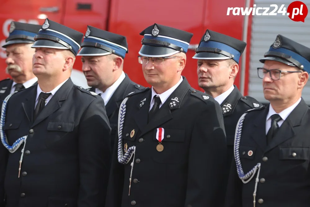 Uroczyste przekazanie auta jednostce OSP Śląskowo