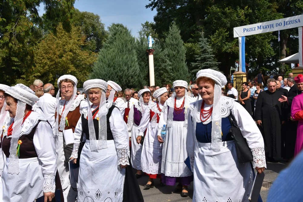 Dożynki powiatowe w Lutogniewie 2019