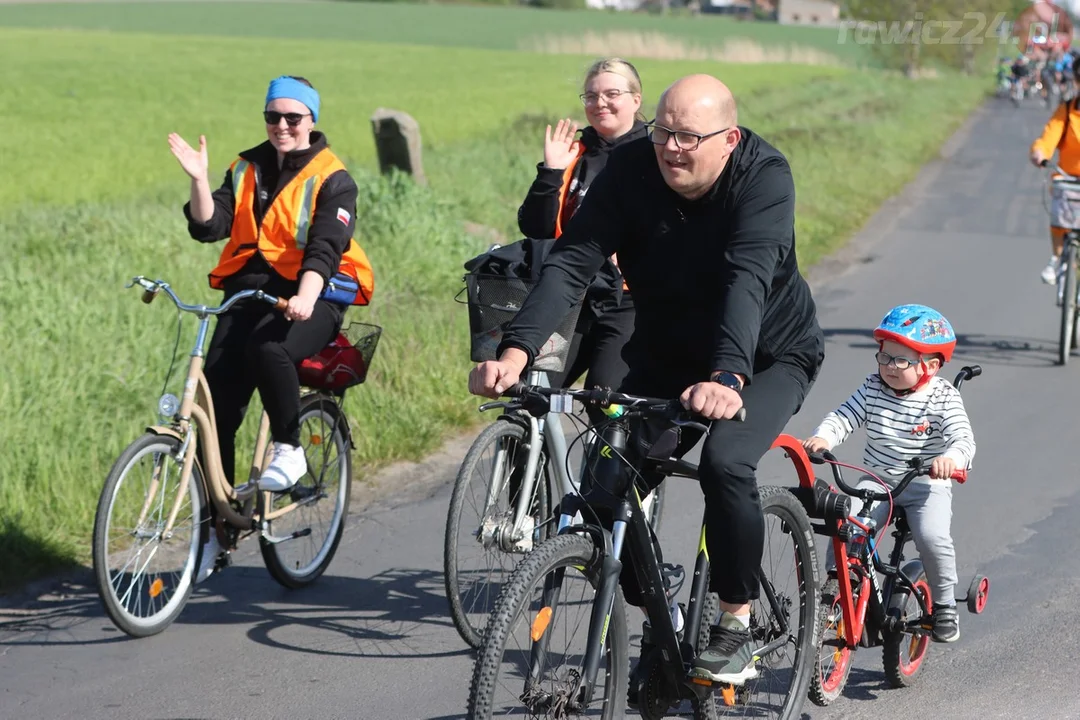 Rowerowy rajd po powiecie rawickim