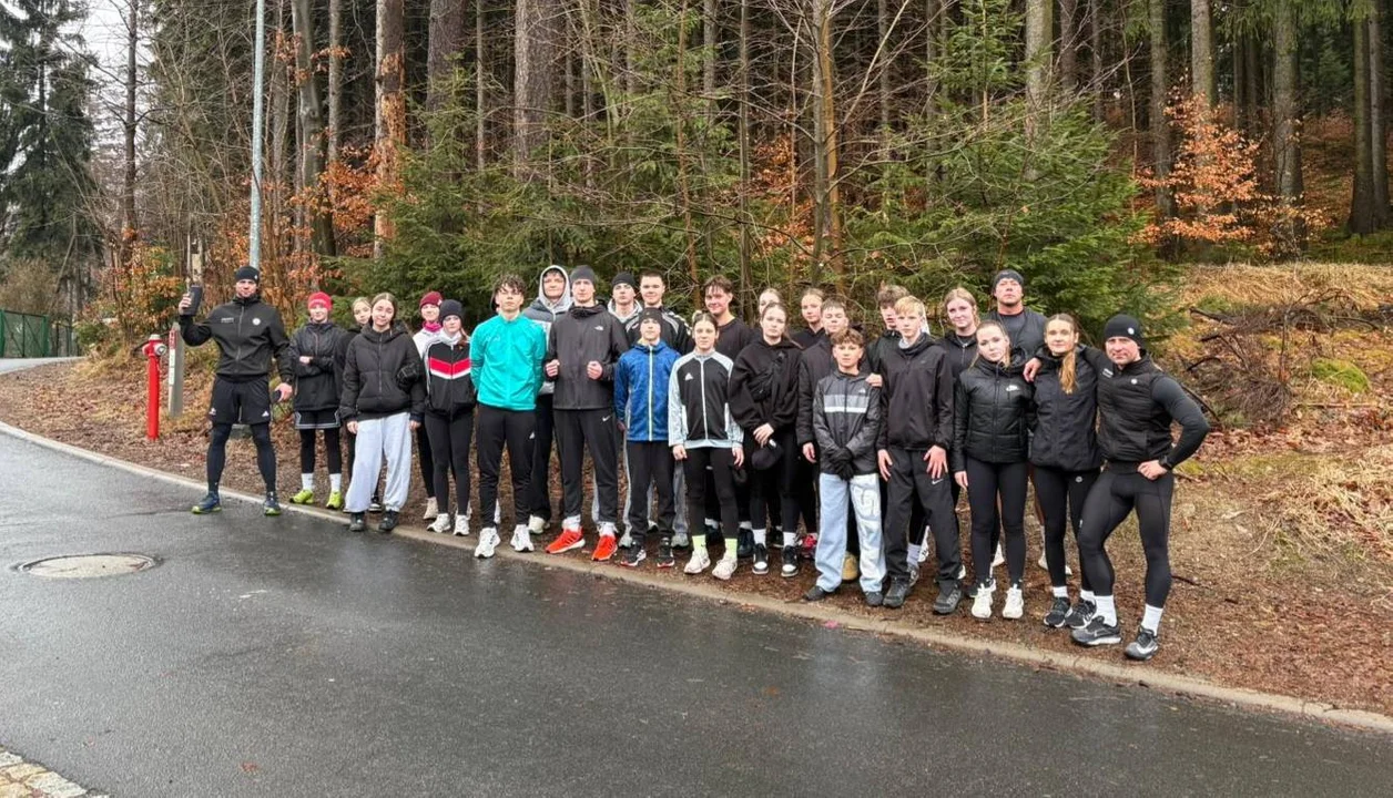 Intensywne zgrupowanie taekwondo w Karpaczu. Młodzi zawodnicy szlifowali formę przed sezonem