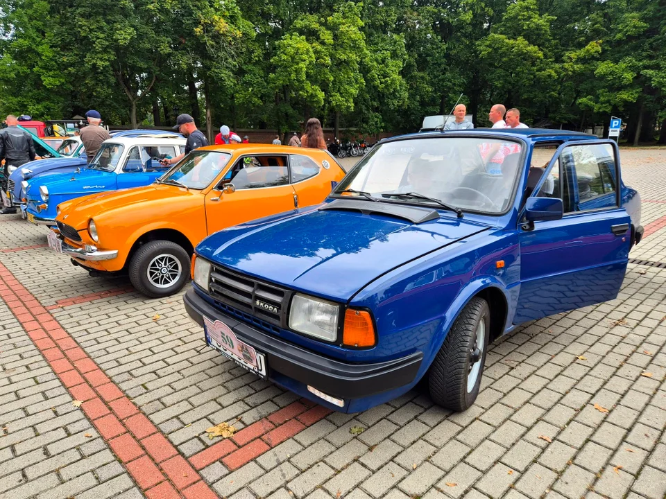 Za nami XVIII Rajd Pojazdów Zabytkowych Dobrzyca - Pleszew - Gołuchów