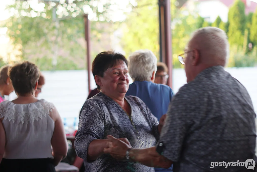 Seniorzy z gminy Krobia potrafią się bawić