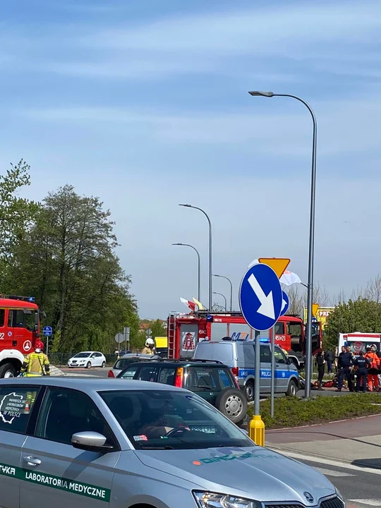 Wypadek na rondzie w Jarocinie