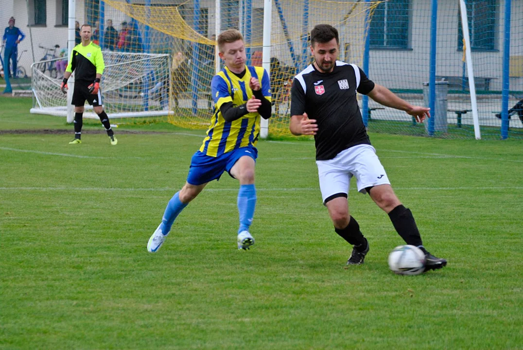 Czarni Dobrzyca - Stal Pleszew 0:2