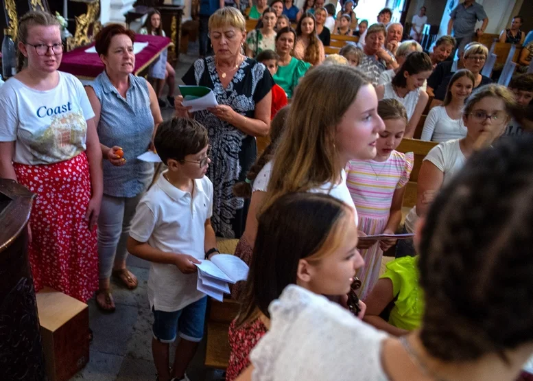 Pożegnanie wikariusza o. Radomira Buchcika w Choczu