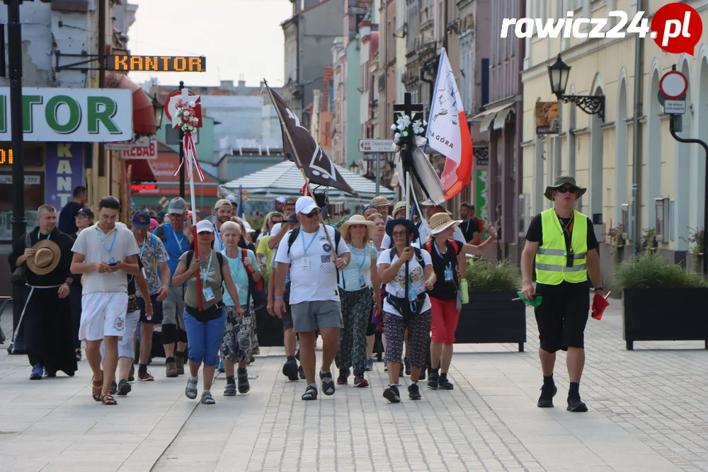 Pielgrzymi z Diecezji Zielonogórsko-Gorzowskiej w Rawiczu