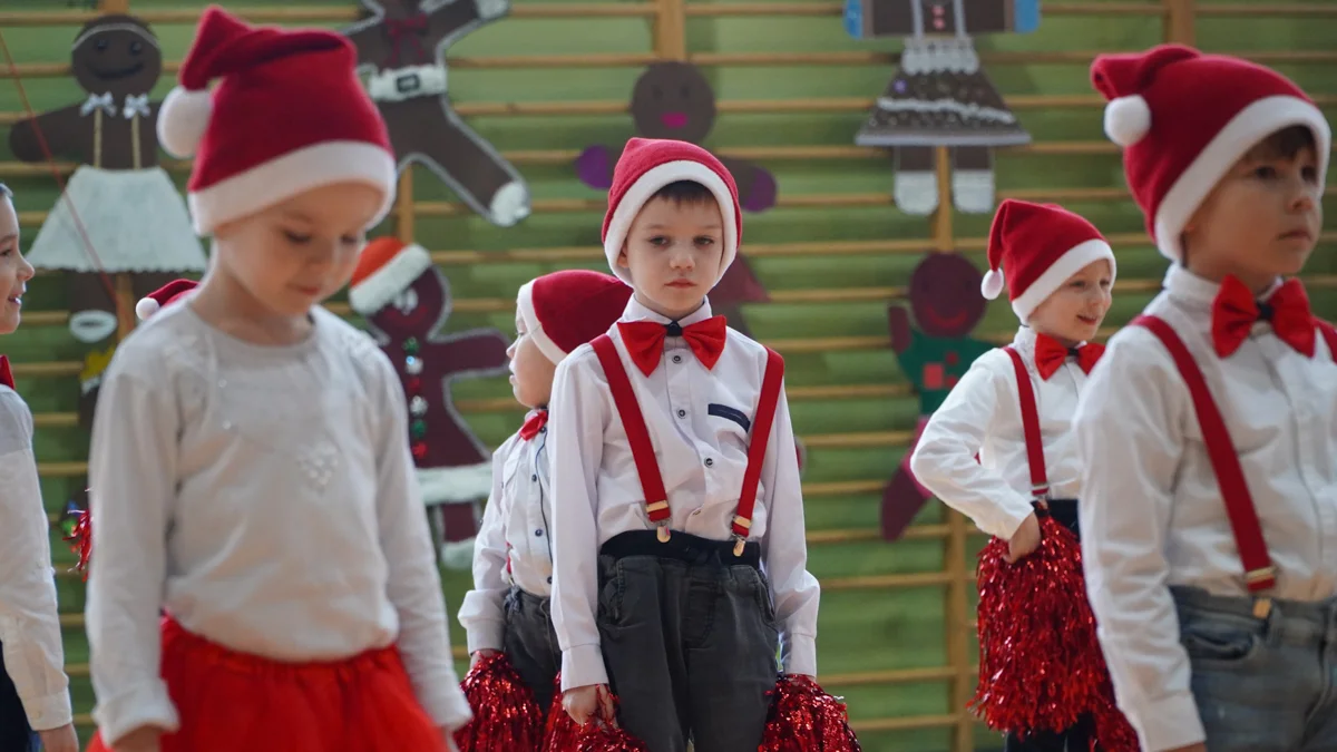 Mikołajkowy Przegląd Zespołów Tanecznych w Cielczy