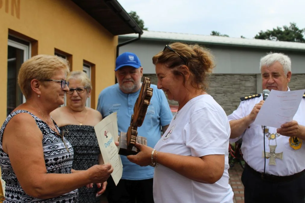 VII Turniej "Ustrzelić raka" Klubu "Amazonka"  w Jarocinie