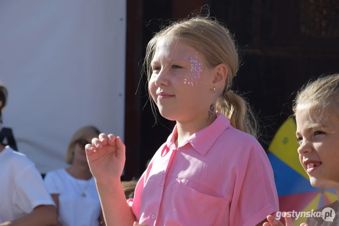 Piknik "Stara gazownia łączy pokolenia" w Krobi FOTO