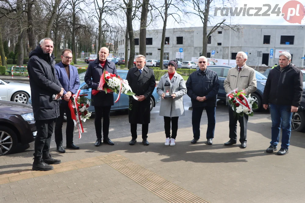 Uroczystość przy rawickim dworcu