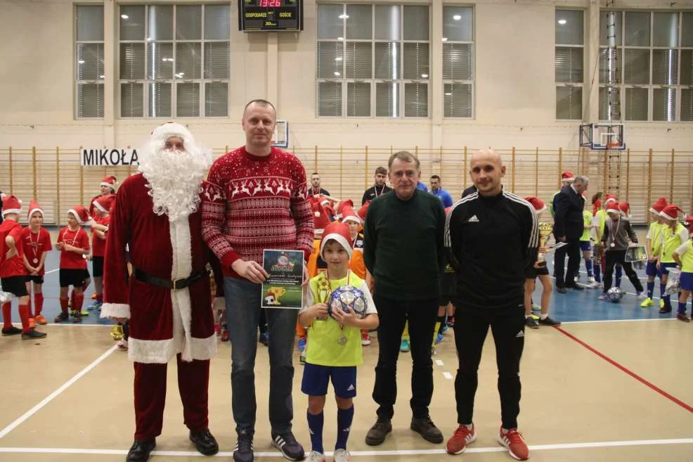 Mikołajkowy Turniej Halowej Piłki Nożnej o Puchar Starosty Jarocińskiego