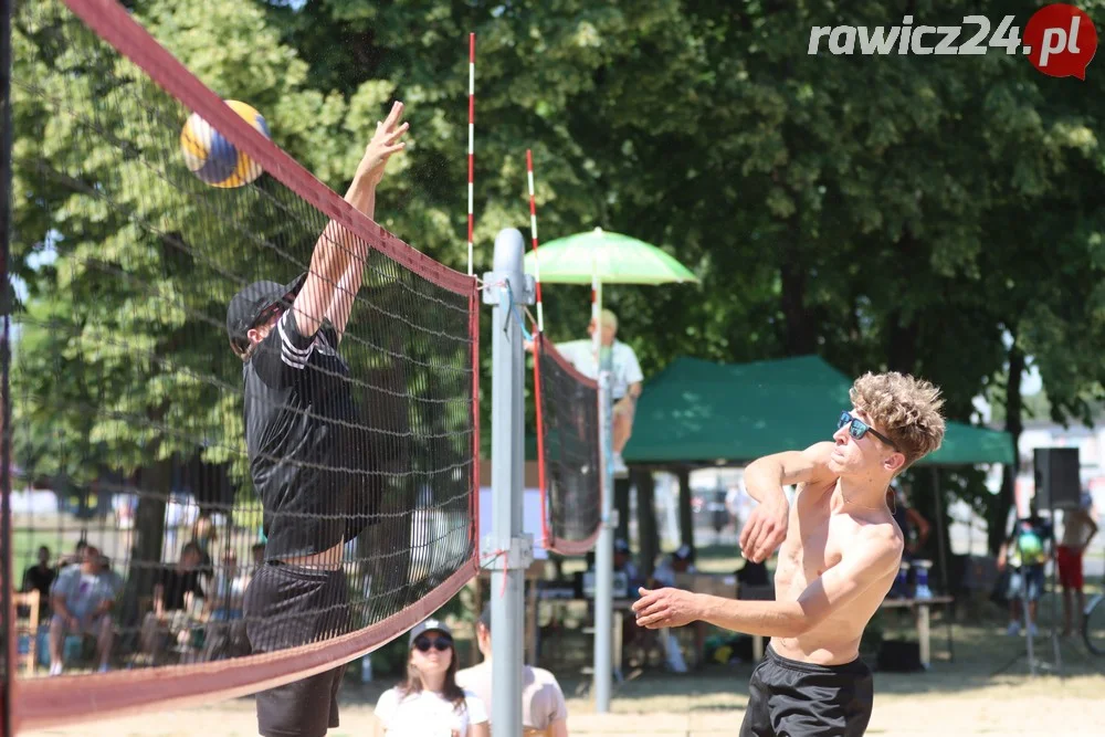 Turniej Siatkówki Plażowej o Puchar Burmistrza Jutrosina