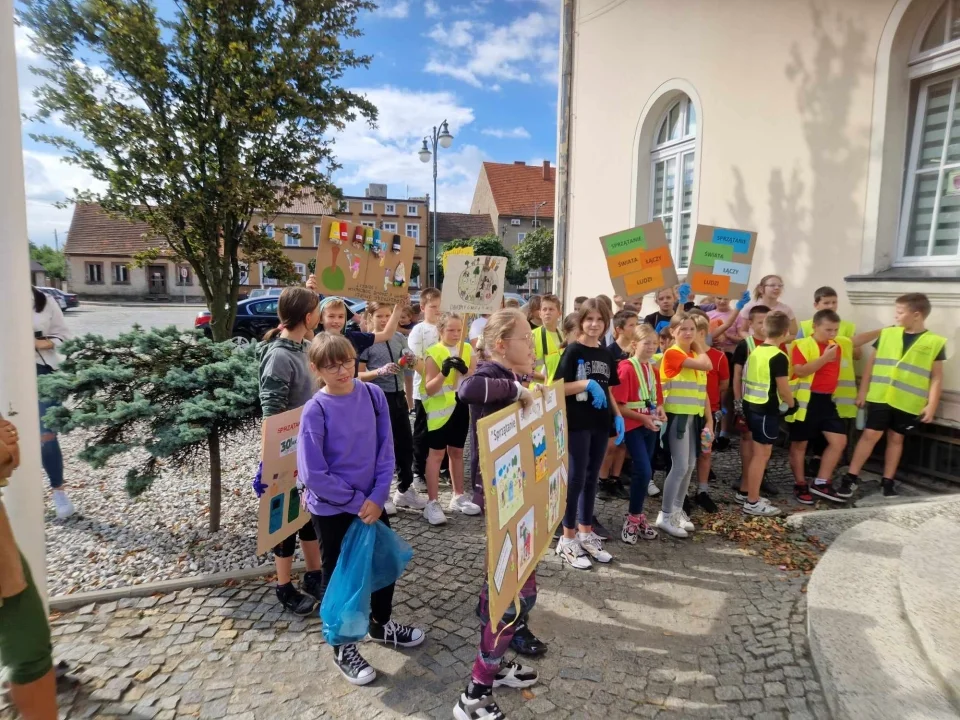 Sprzątanie Świata w Kobylinie