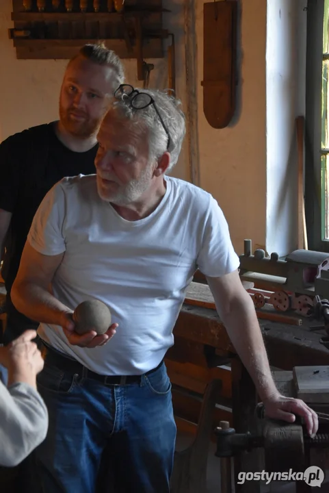 Martin Widmark w Muzeum Stolarstwa i Biskupizny w Krobi