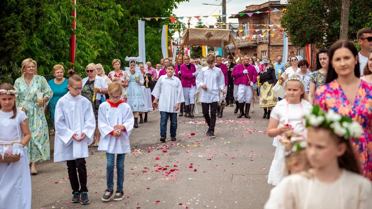 Procesja Bożego Ciała w Domachowie