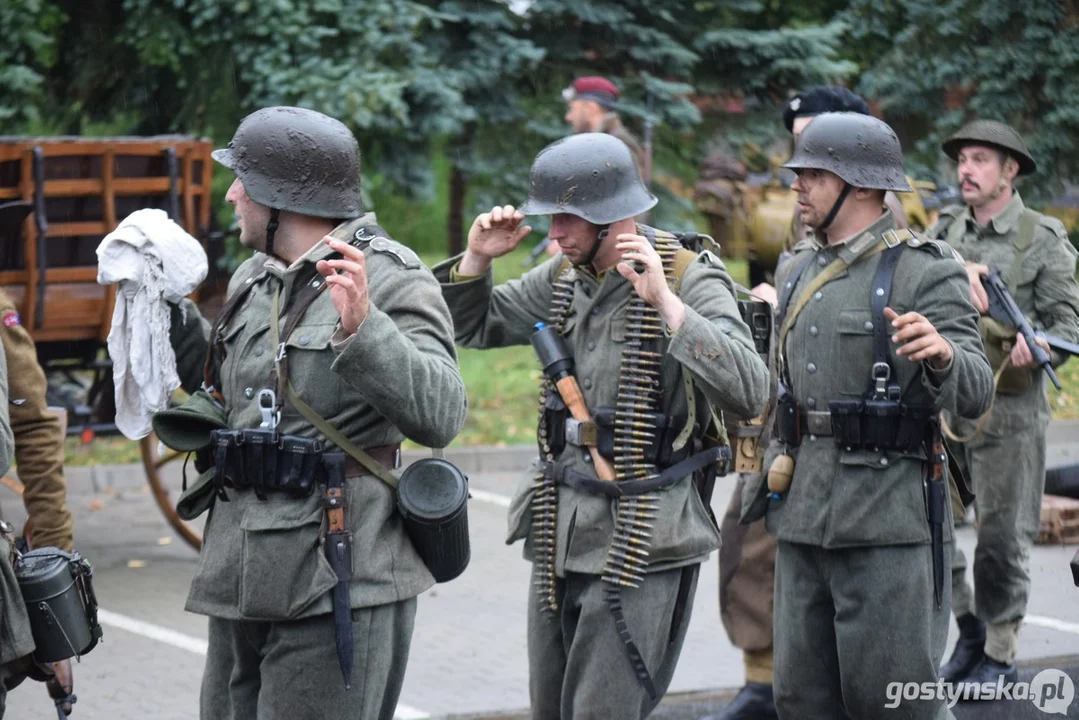 Operacja Poniec 2023. Grupy rekonstrukcji historycznej i inscenizacja "West 1944"