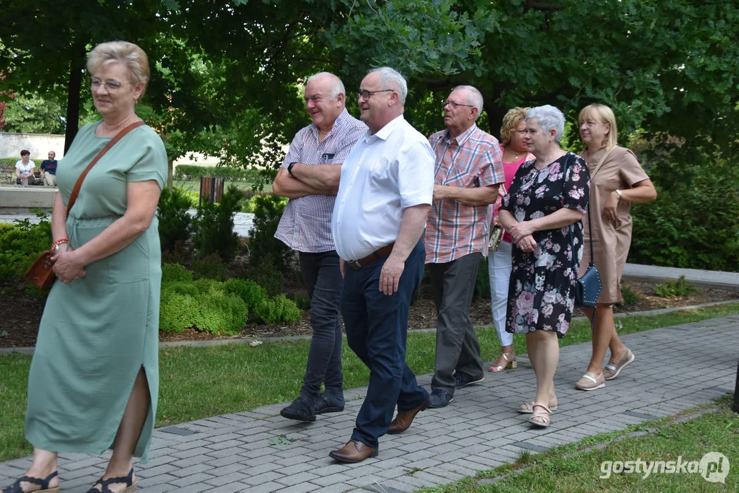 Odsłonięcie szyldu parku im. Adama Mickiewicza w Borku Wlkp.