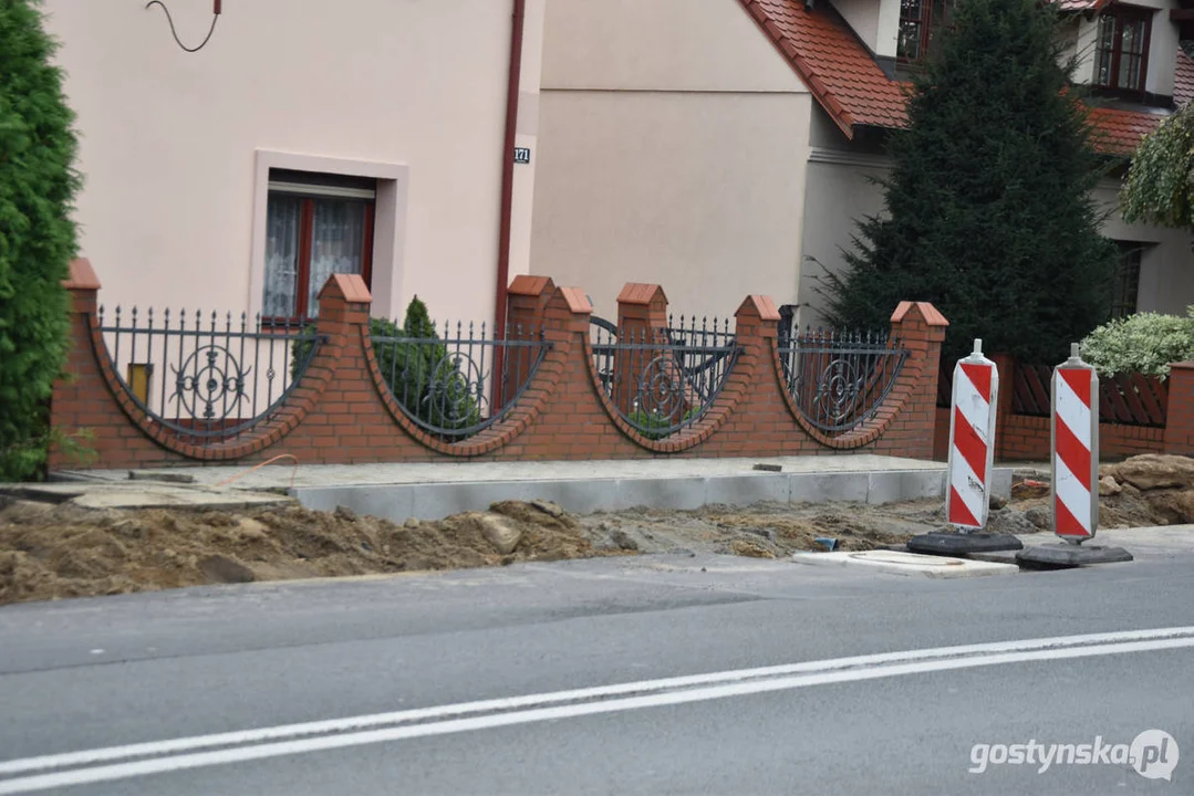 Przebudowa chodnika przy ul. Poznańskiej (DW 434) w Gostyniu