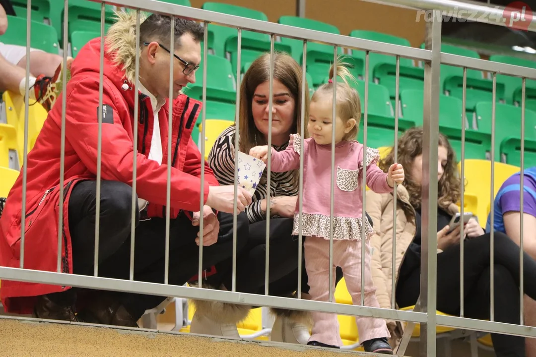 Siatkarski turniej charytatywny w Pakosławiu (2023)