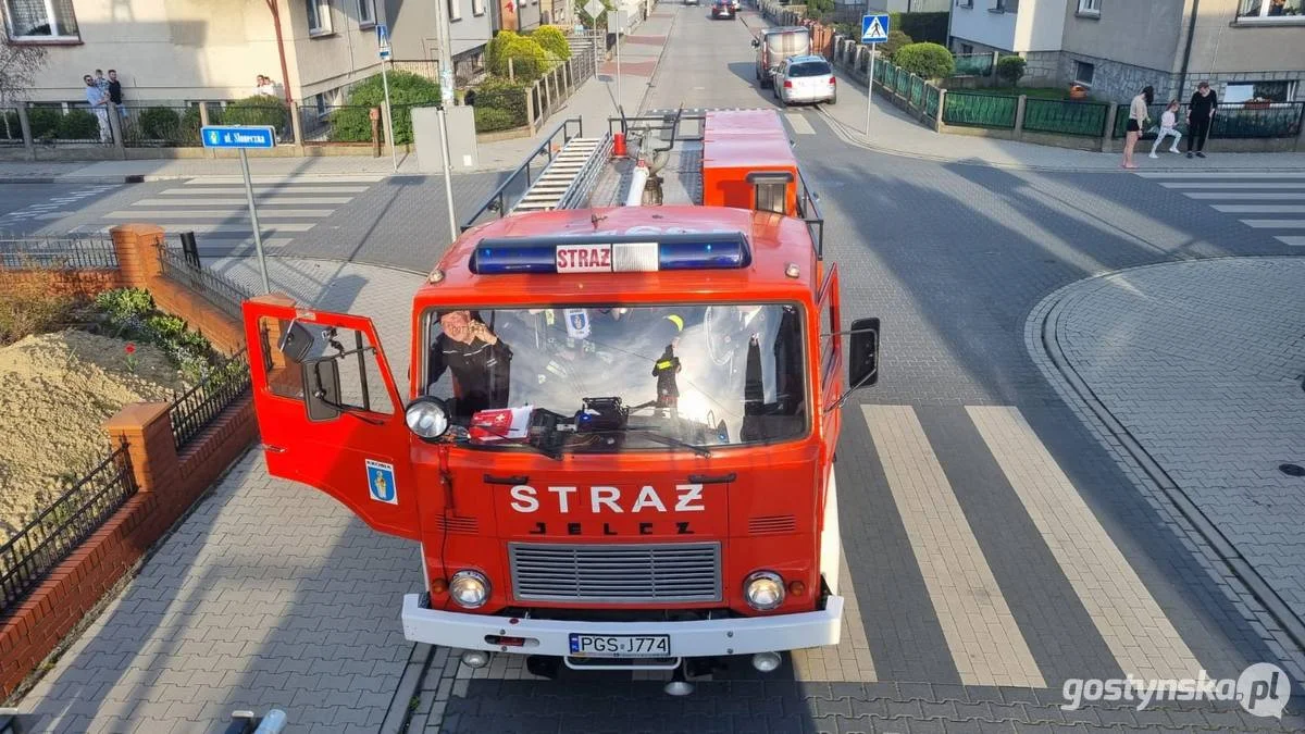 Tradycyjny capstrzyk w OSP Krobia