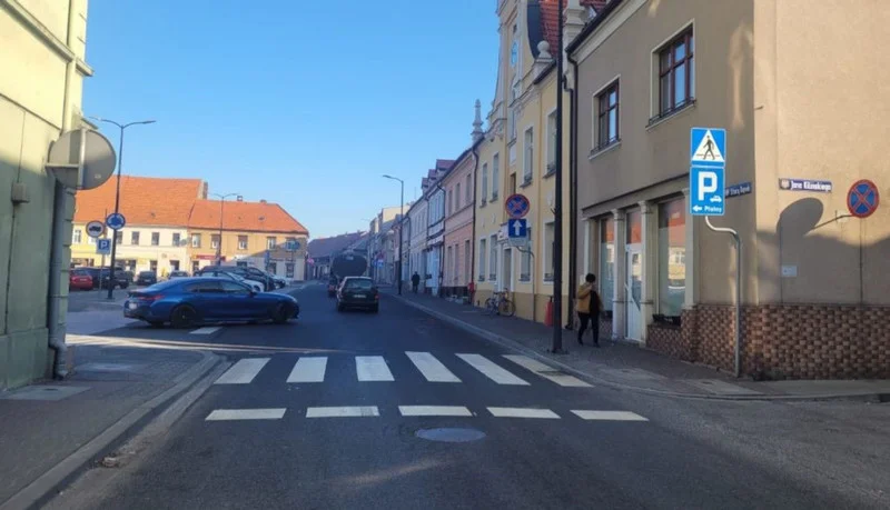 Doświetlą przejścia dla pieszych na krajowej "piętnastce" w Koźminie Wlkp. - Zdjęcie główne