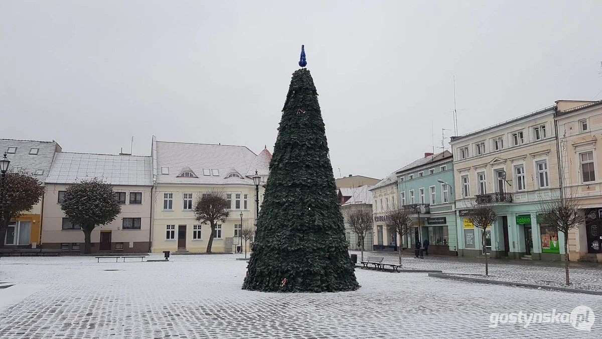 Kamienica w Gostyniu, z odnowioną elewacją, pięknie się prezentuje