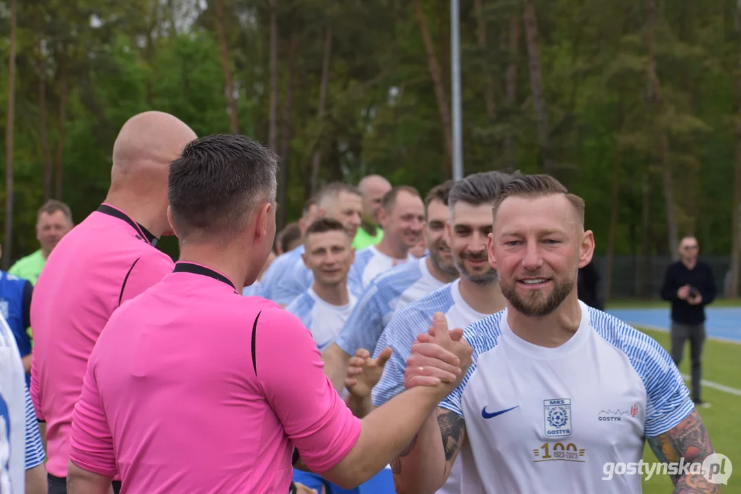 Mecz oldboyów Kani Gostyń i Lecha Poznań na 100-lecie Kani