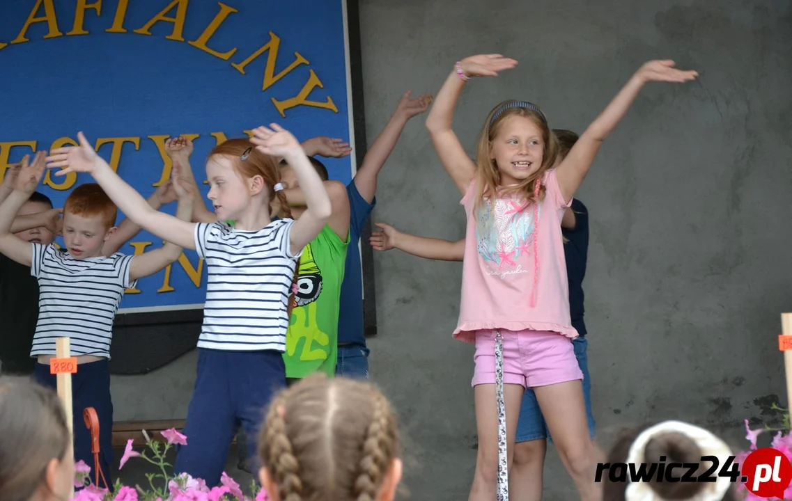 XVII Festyn Parafialny w Golejewku, były występy, konkursy i rodzinna atmosfera - Zdjęcie główne