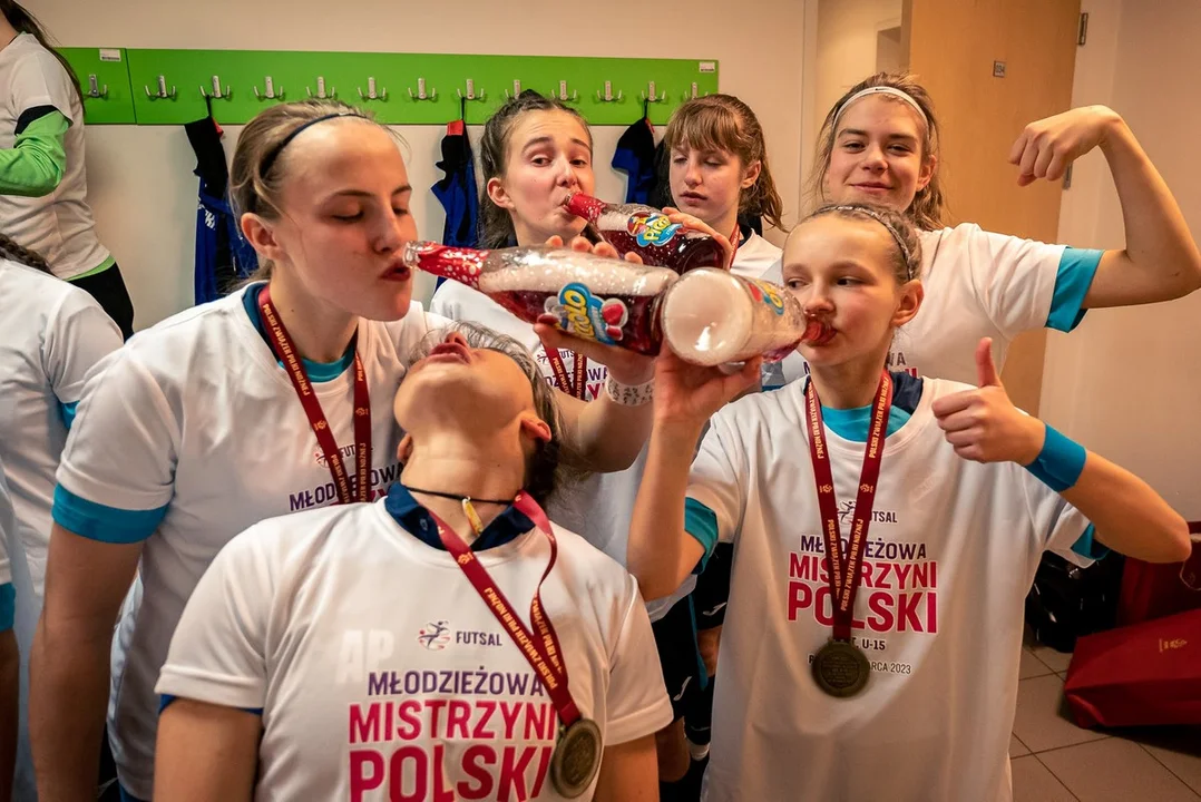 Młodzieżowe Mistrzostwa Polski w futsalu U-15 w Poznaniu. Zwycięstwo Sparty Miejska Górka