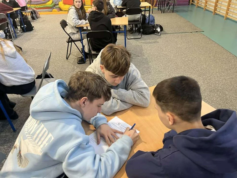 Uczniowie z jarocińskich podstawówek zmierzyli się w konkursie sanepidu. Kto okazał się najlepszy? [ZDJĘCIA]