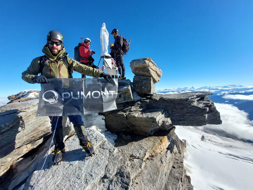 Ultramaratończyk Rafał Przybył z Bodzewka Pierwszego zdobył Mont Blanc