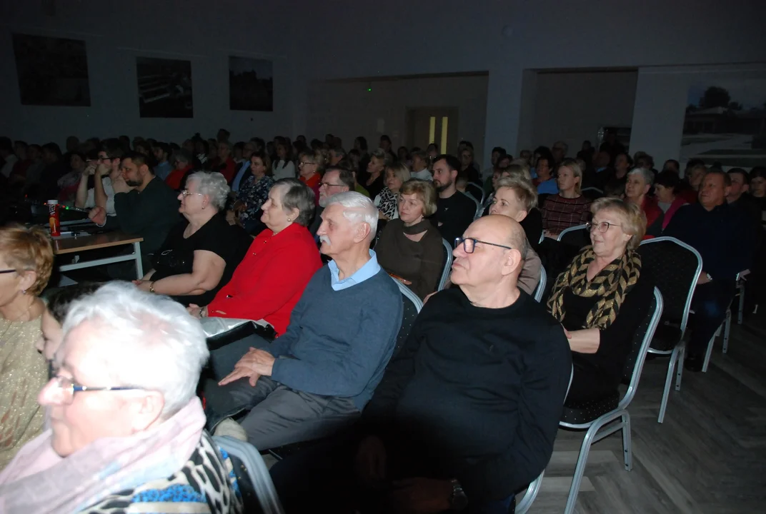 Koncert kolęd Big Band Pępowo i Schola Nutki św. Michała Archanioła z Pogorzeli