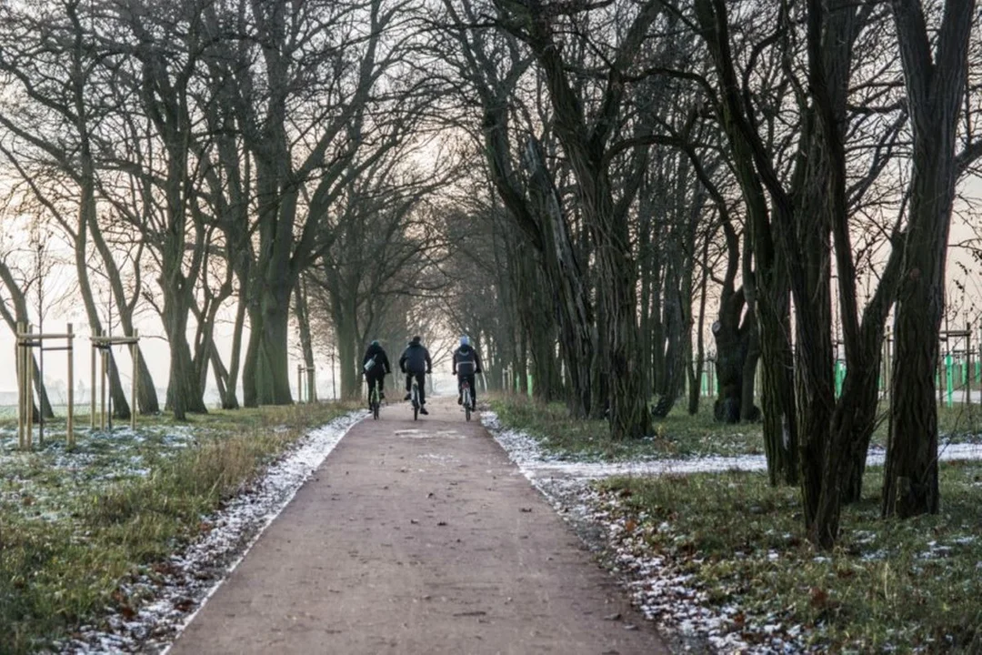 Julie Erch Petersen i Andreas Markussen objechali świat na rowerach. Przybyli także do Jarocina