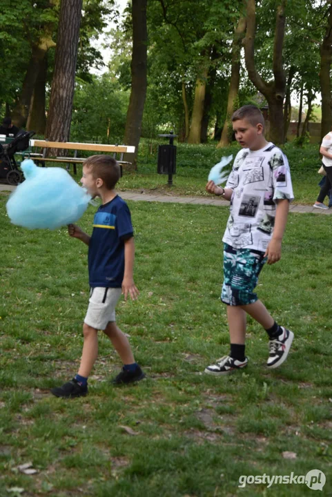 Radosne obchody Święta Narodowego Konstytucji 3 Maja w Pogorzeli