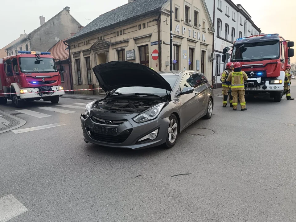 Dachowanie na Placu Powstańców Wielkopolskich w Pleszewie