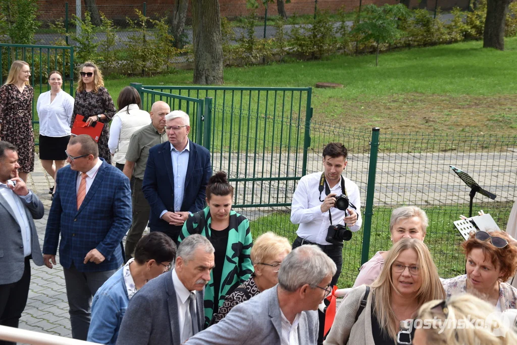 Otwarcie Domu Seniora "Bronek" W Szelejewie Drugim