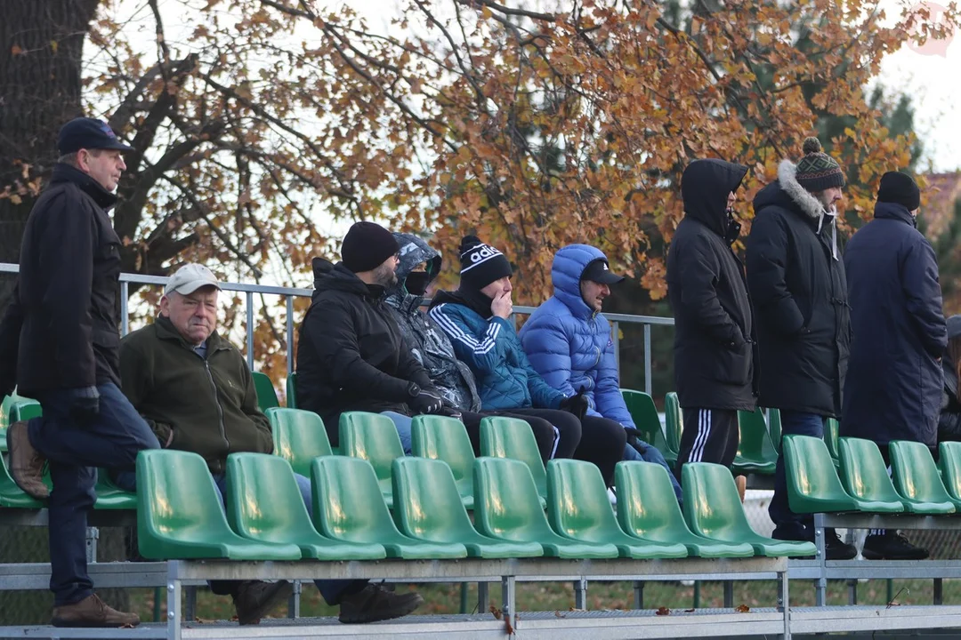 Pelikan Dębno Polskie - Dąbroczanka Pępowo 1:3