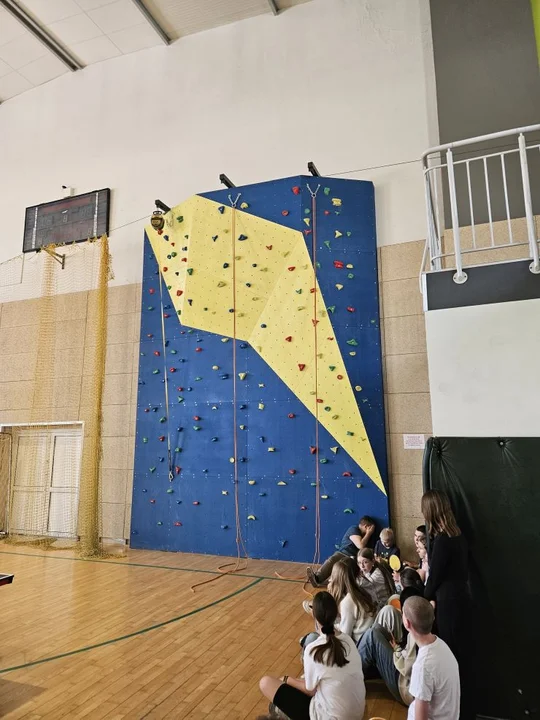 Ścianka wspinaczkowa powstała w szkole podstawowej w Jaraczewie