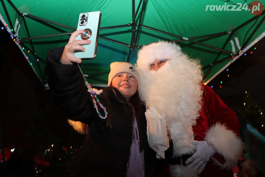 Spotkanie ze Świętym Mikołajem na Rawickim Jarmarku Bożonarodzeniowym