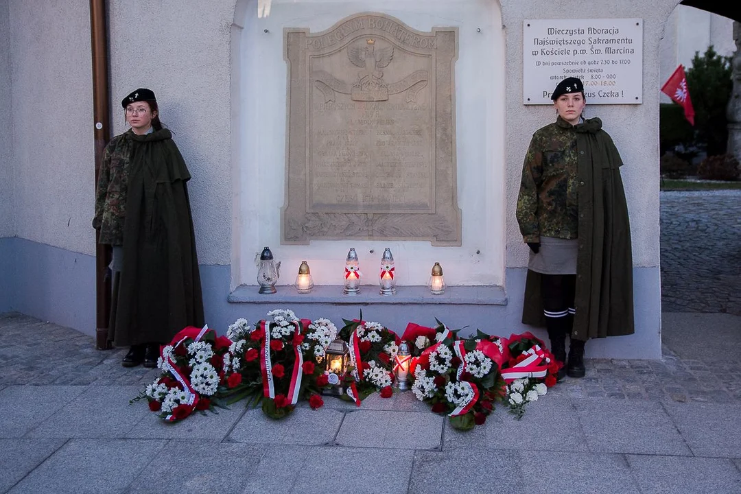 Nagrody burmistrza Jarocina rozdane. Zobacz, kto otrzymał "Taczaka" i nagrody za prace dyplomowe