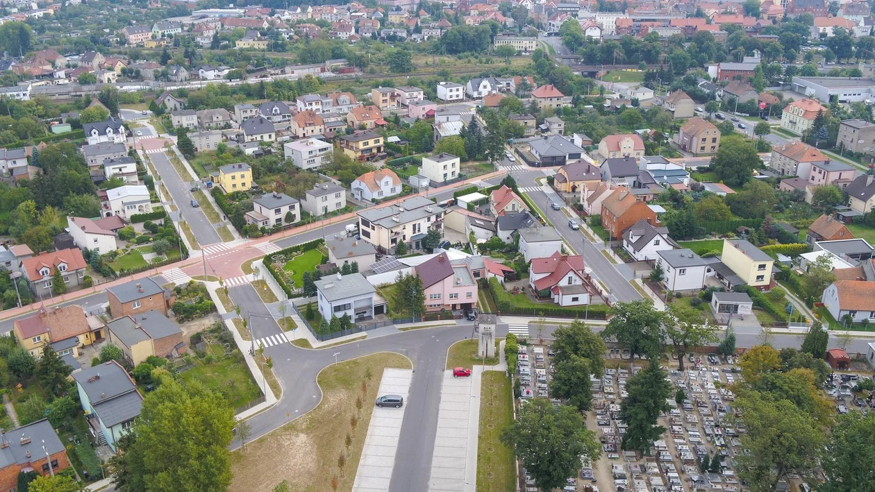 Wybudowanie sieci dróg gminnych