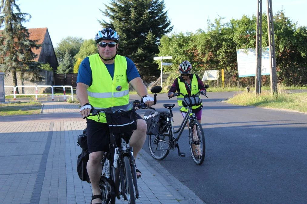 Rowerzyści z Jarocina wyruszyli w drogę na Jasną Górę