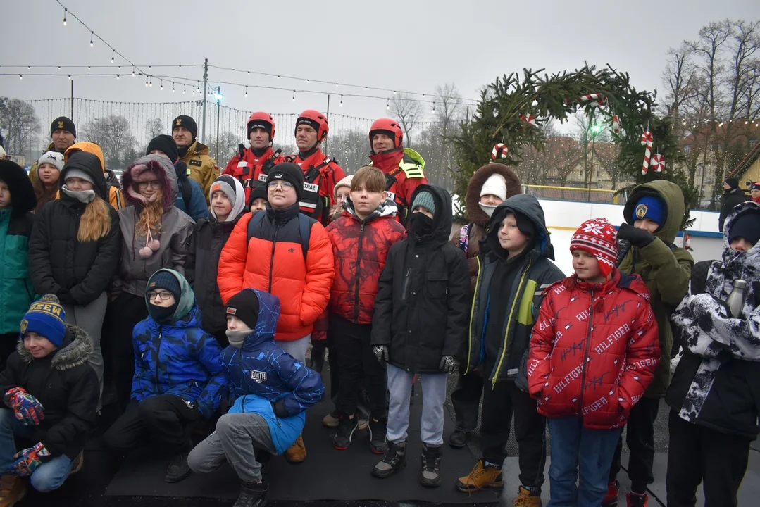 „Lód jest kruchy - życie również”. Akcja „Bezpieczna zima” w Pleszewie - Zdjęcie główne