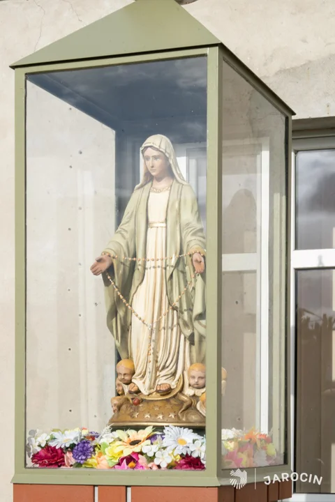 Odnowiono dwie figury Matki Bożej. Jedna stanęła w Mieszkowa, druga będzie w Osieku